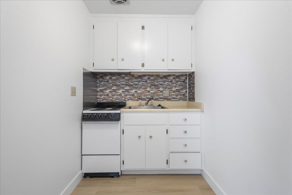 2221 San Antonio Ave #H 