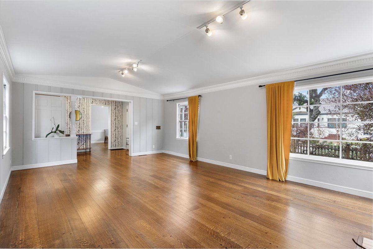 2800 Santa Clara Ave 