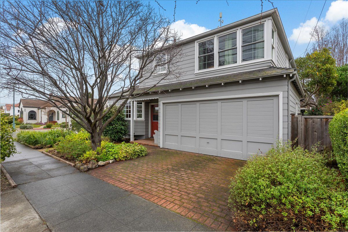 2800 Santa Clara Ave 
