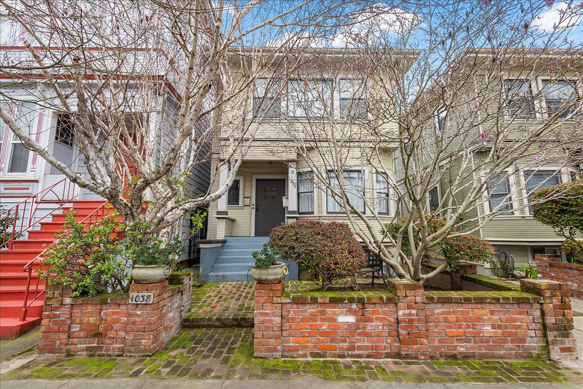 1038 Santa Clara Ave #A 