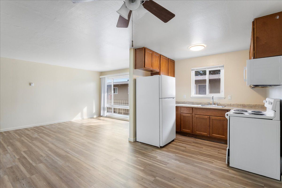 1715 Central Ave #23