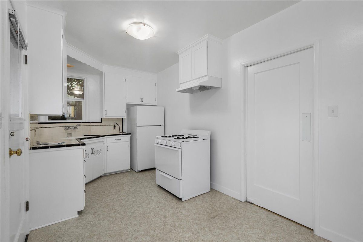 1506 Union St.