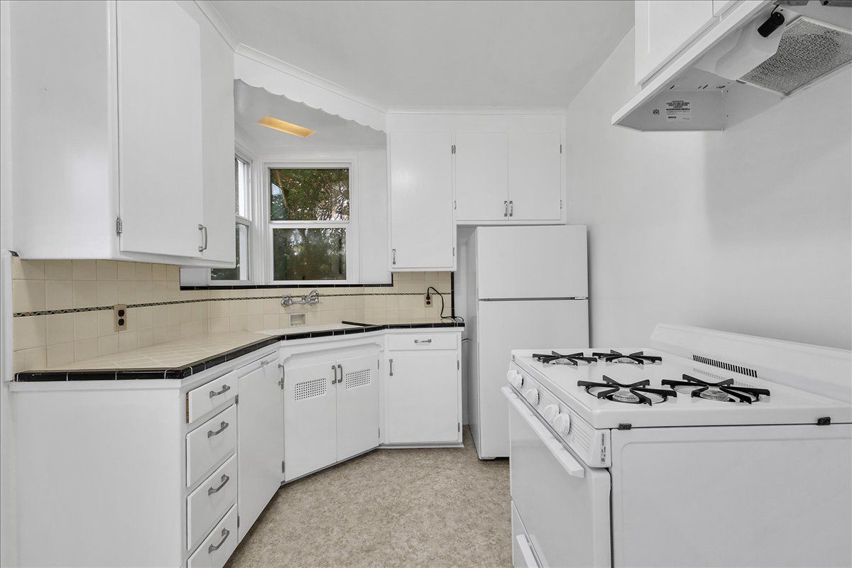 1506 Union St.