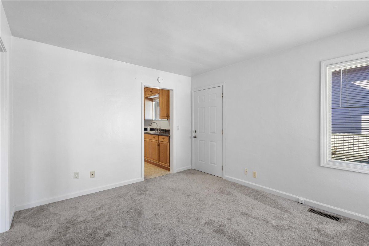440 Juana Ave #B 
