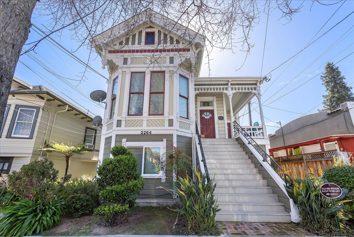 2264 San Jose Ave #C 