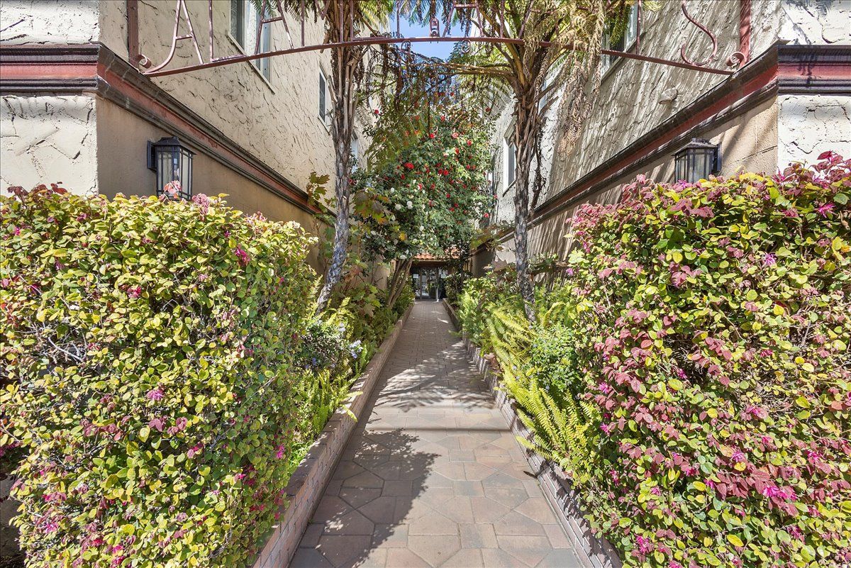 621 Central Ave #308