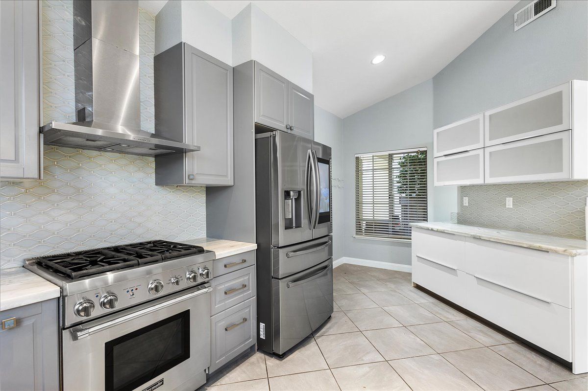27 Parodi Ct. 