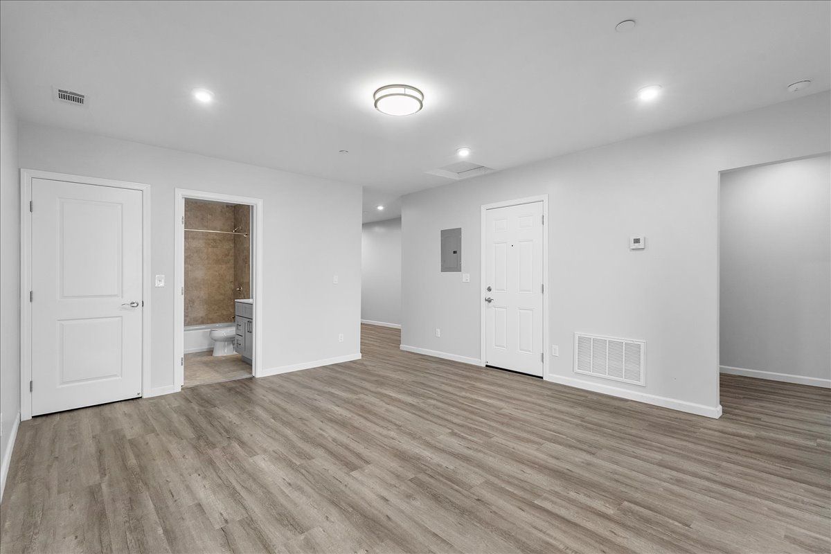 1203 Park St. #1