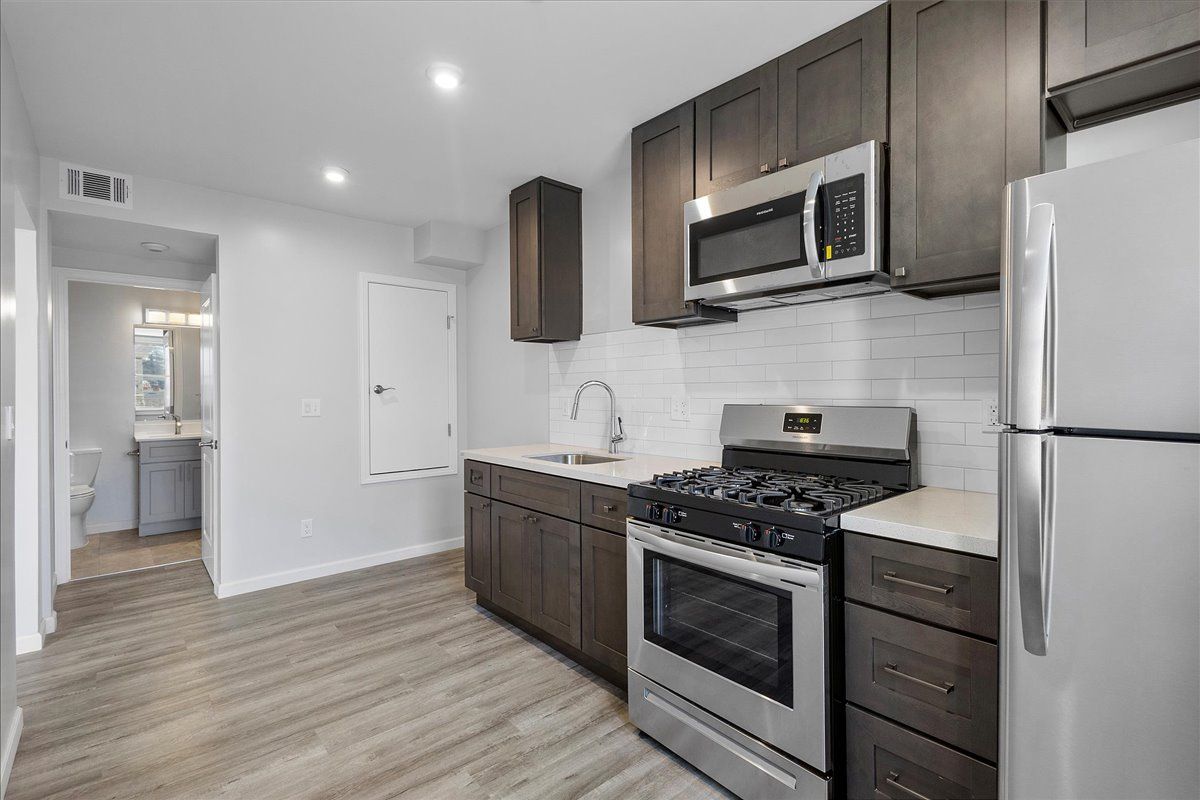 1203 Park St. #2 