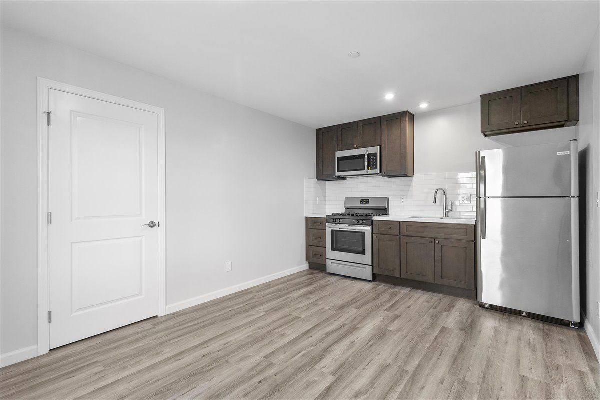 1203 Park St. #5 