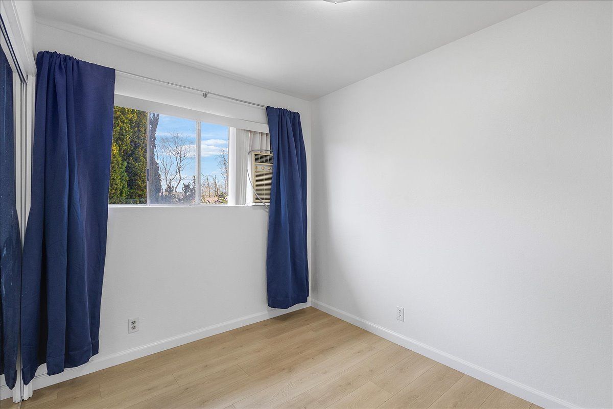 1545  Verdi St #C