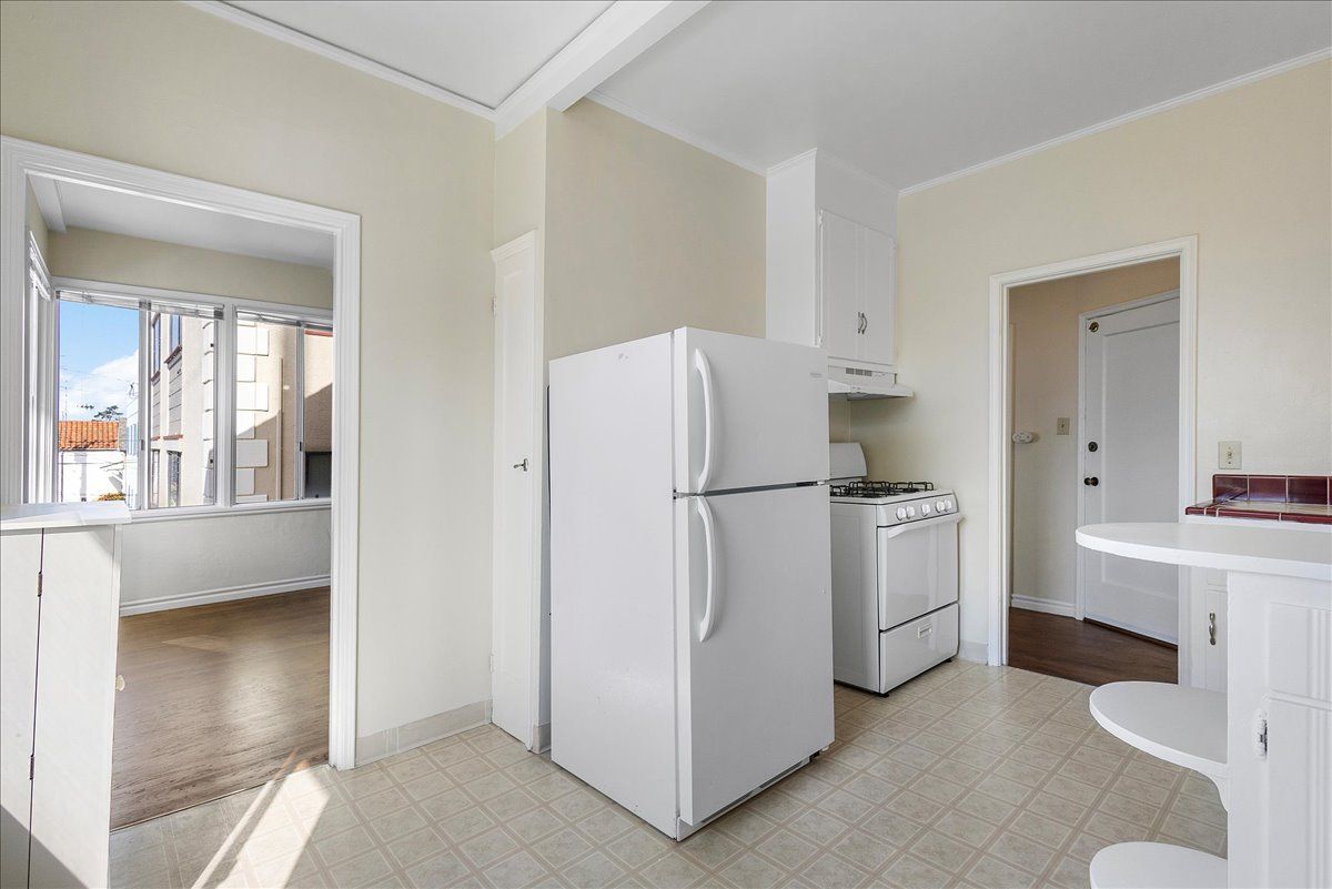 221 Pacific Ave #3 