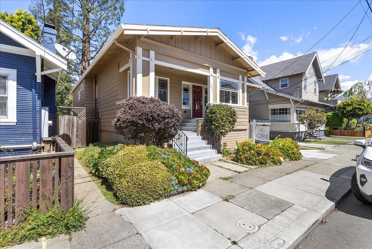 1417 Lincoln Ave 