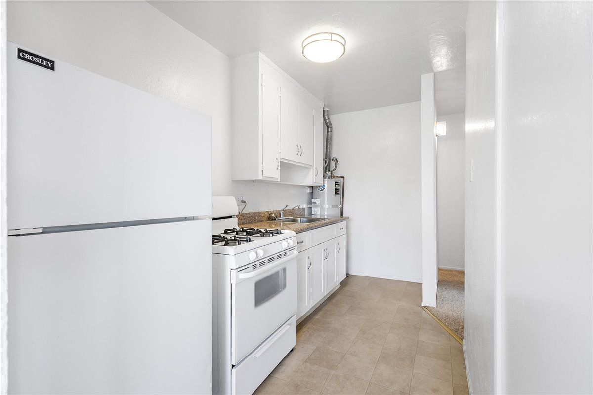 2256 Pacific Ave #G
