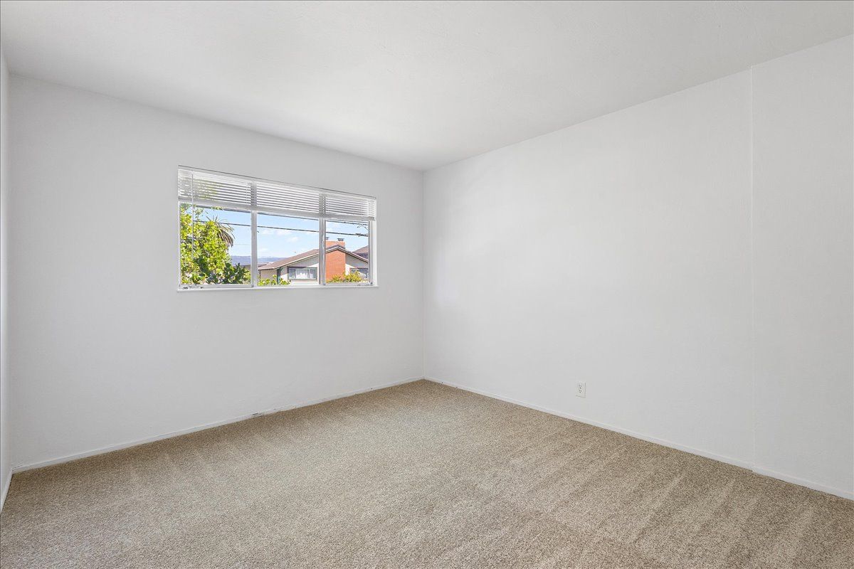 2256 Pacific Ave #G
