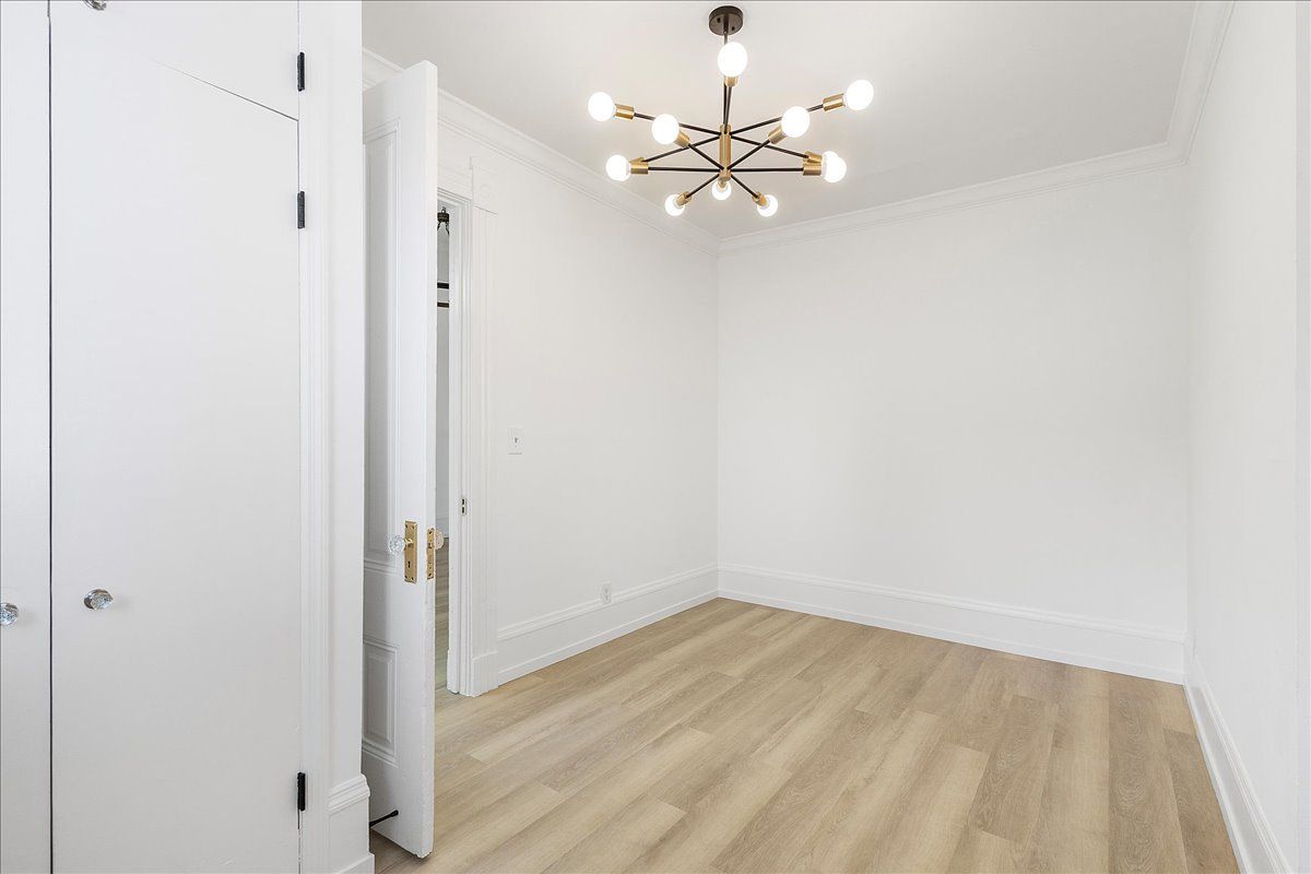 2257 Central Ave #9