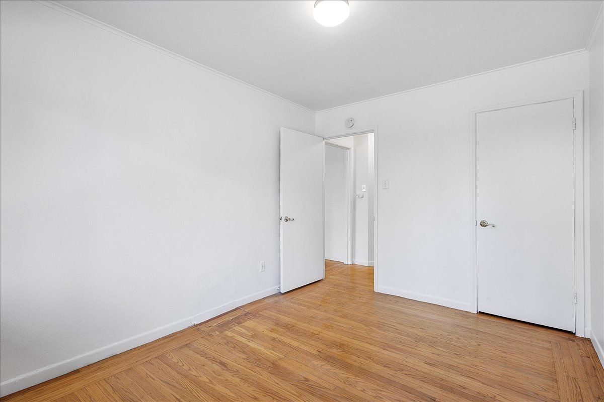 1419 Walnut Street, #E