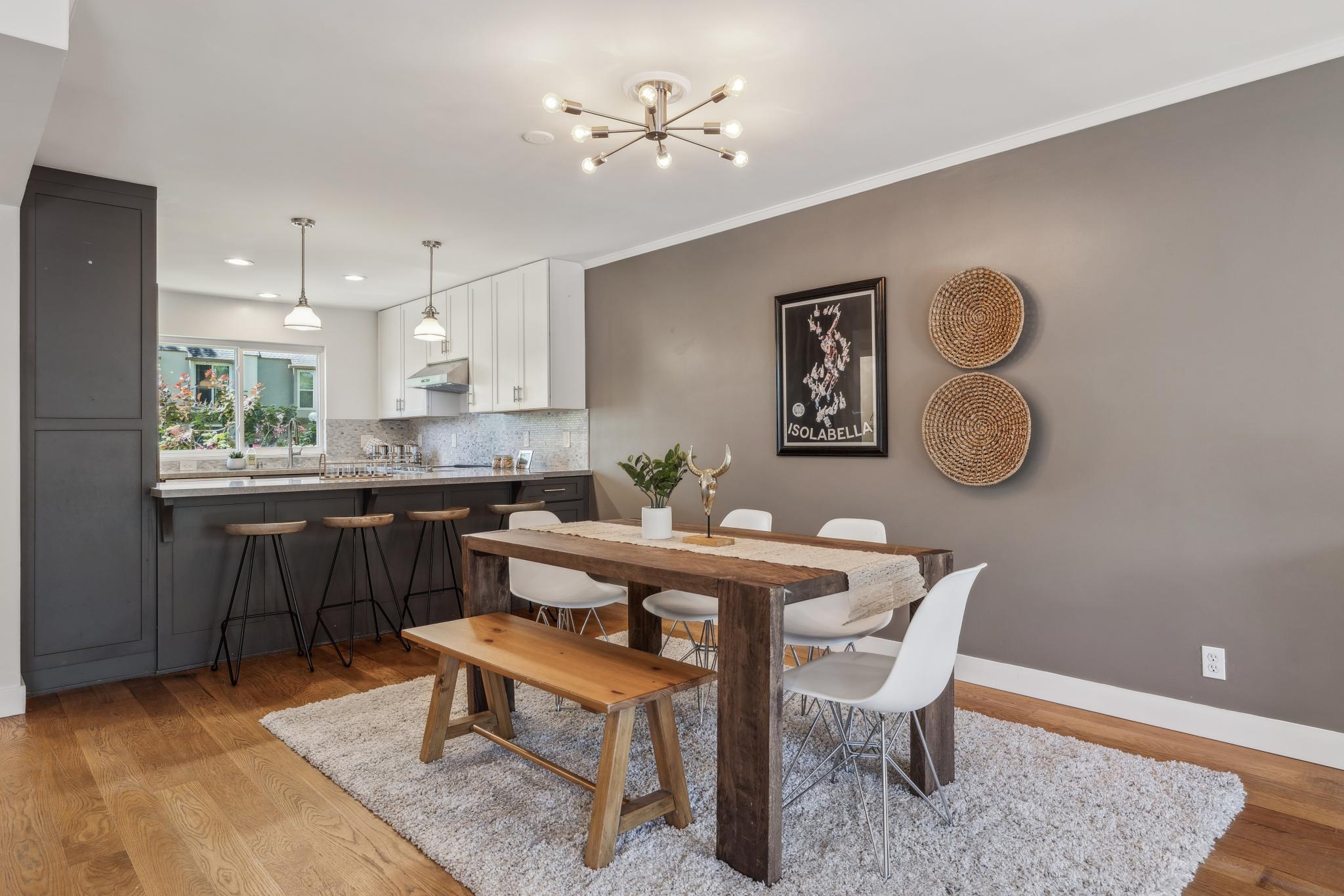 3032 Alta Vista