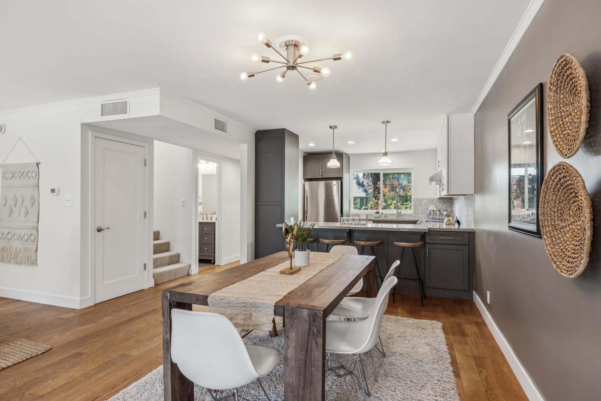 3032 Alta Vista