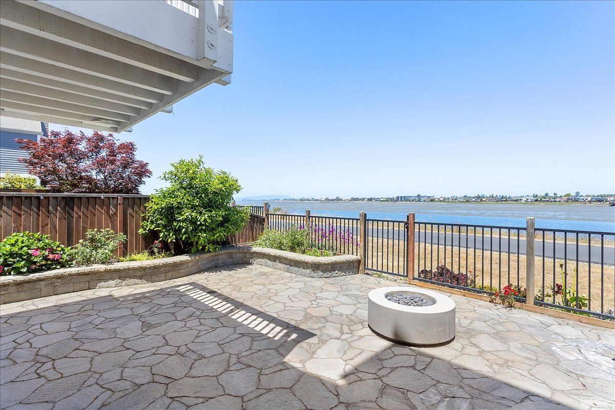 53 Bay Park Terrace 