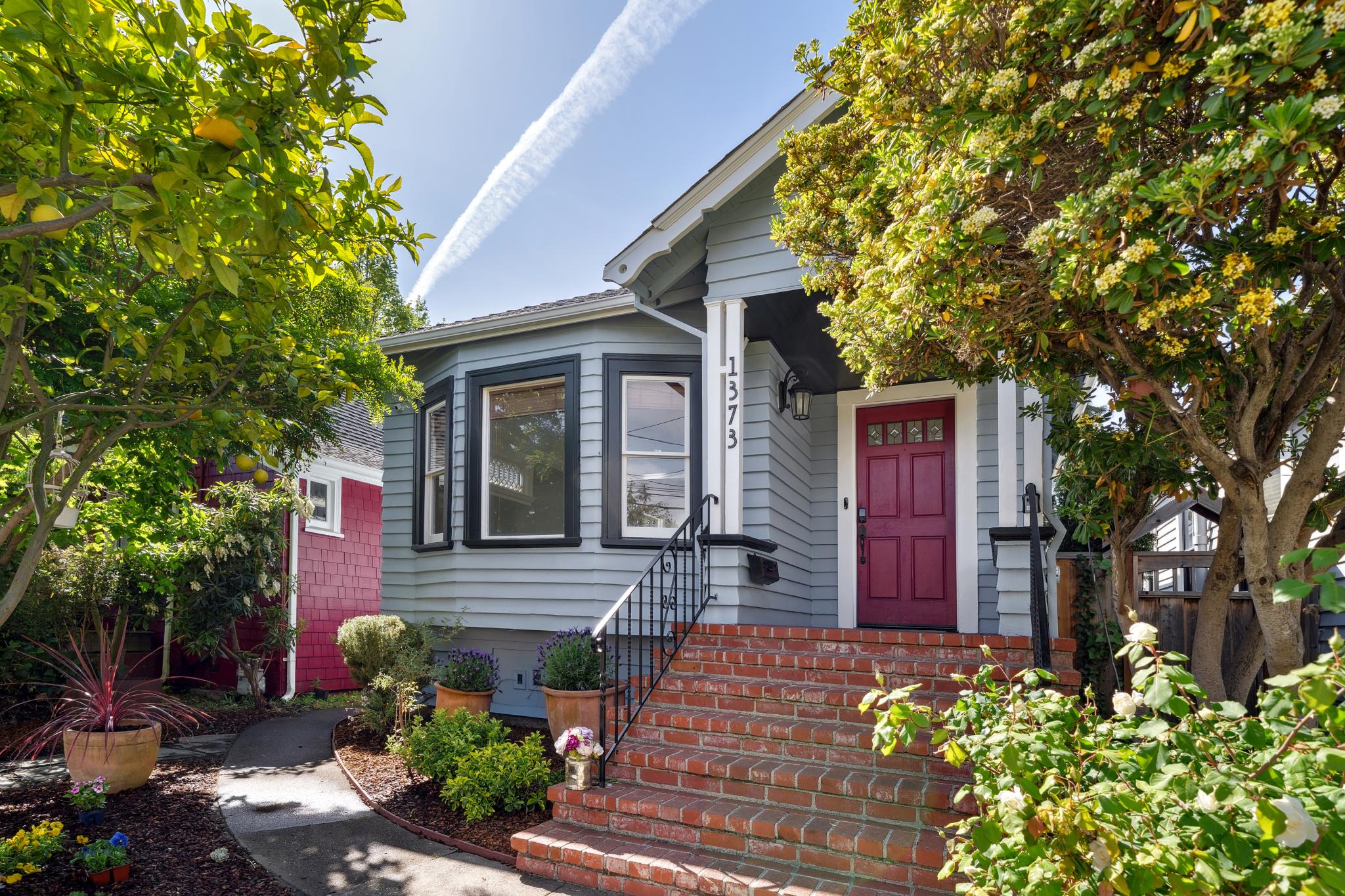 1373 Fountain Ave 