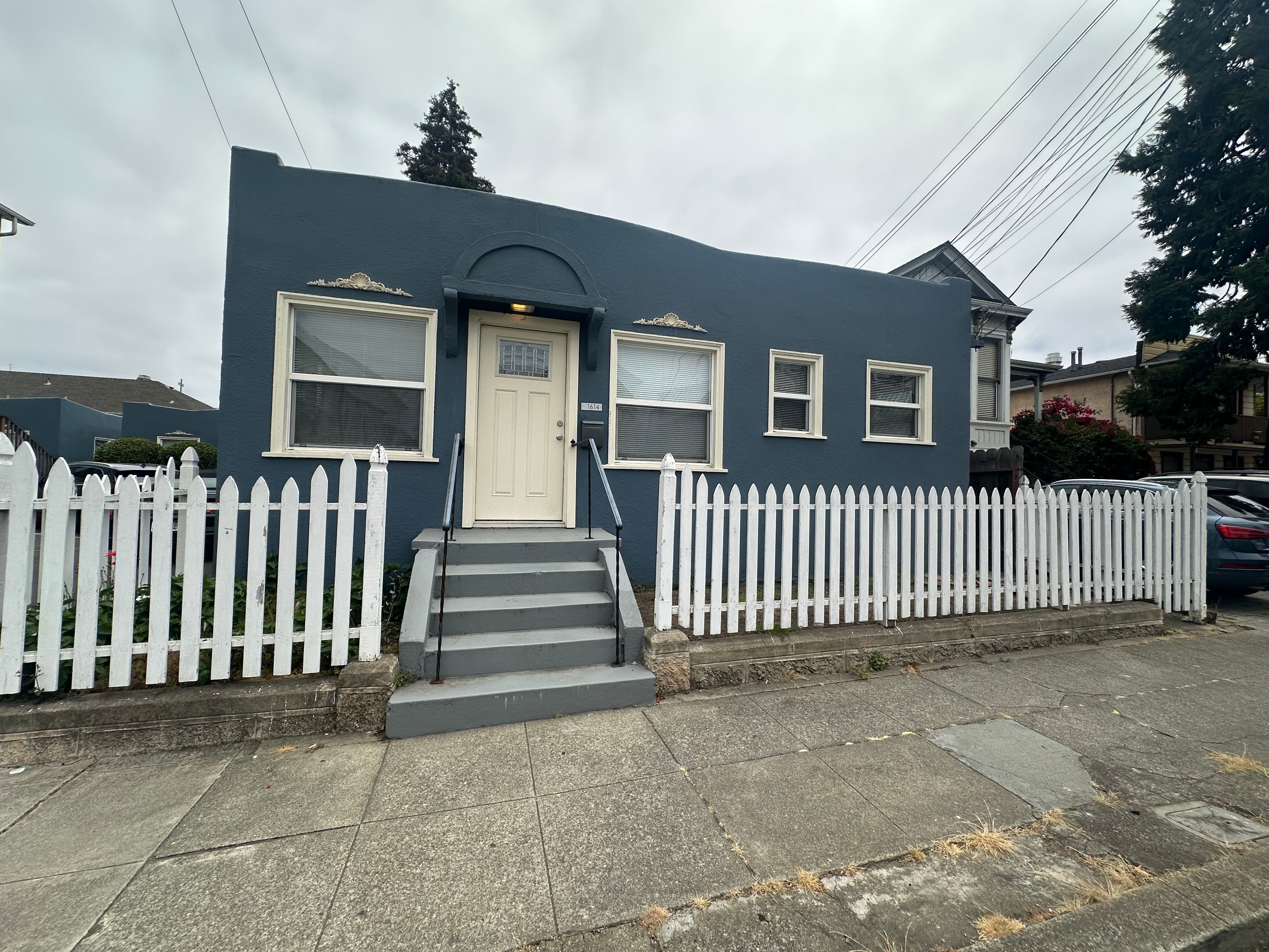 1614 Willow Street 