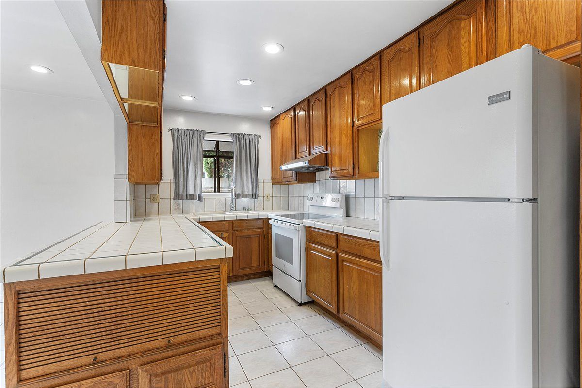 1154 Otis Drive 
