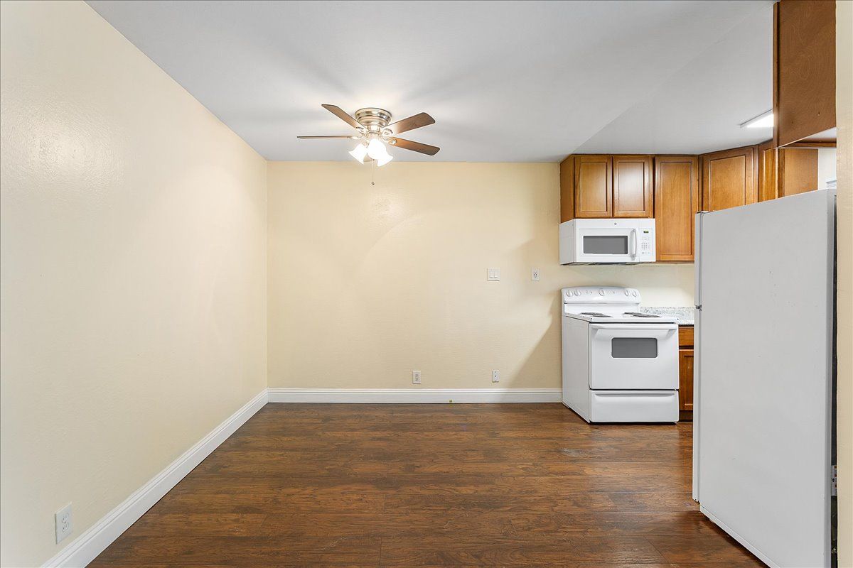 1715 Central Ave #14