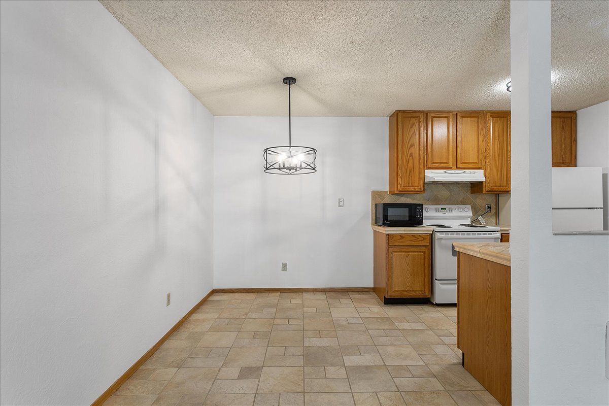 155 Pearl St. #205