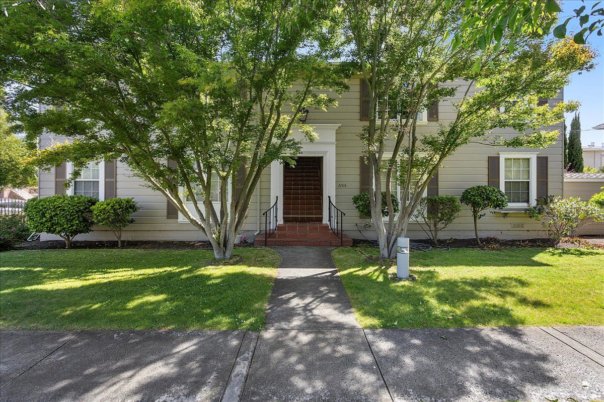 1155 Broadway #C