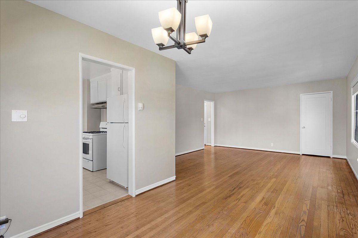 1155 Broadway #C