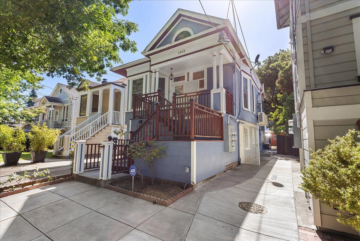 1443 Stanton St. #4