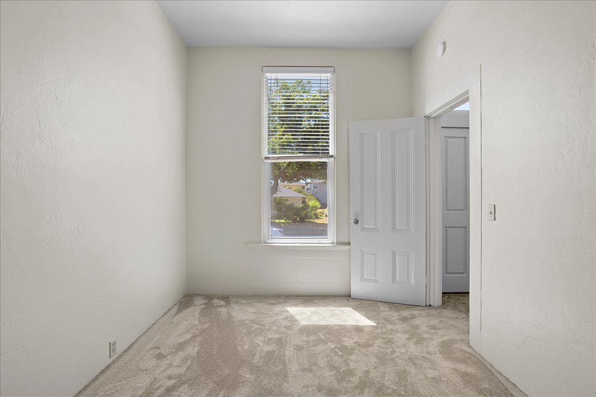 1820 3rd Street
