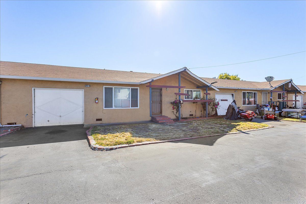 267 Flint Ct #4 