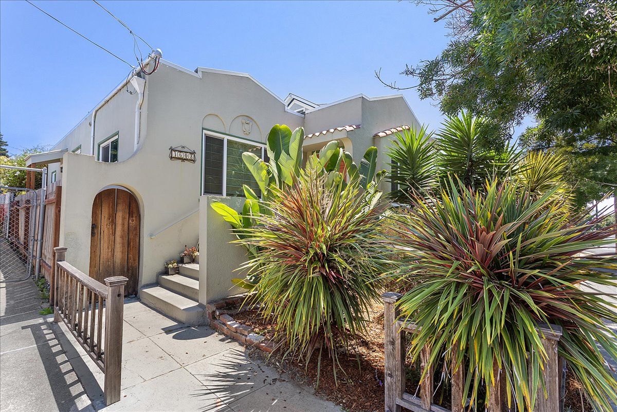 3608 Fruitvale