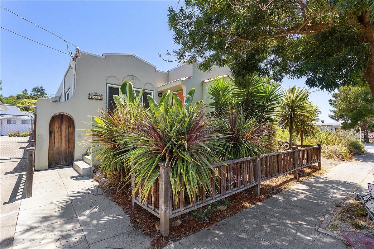 3608 Fruitvale