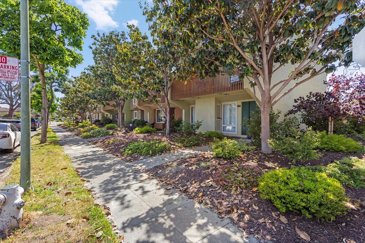 1105 Fontana Drive 