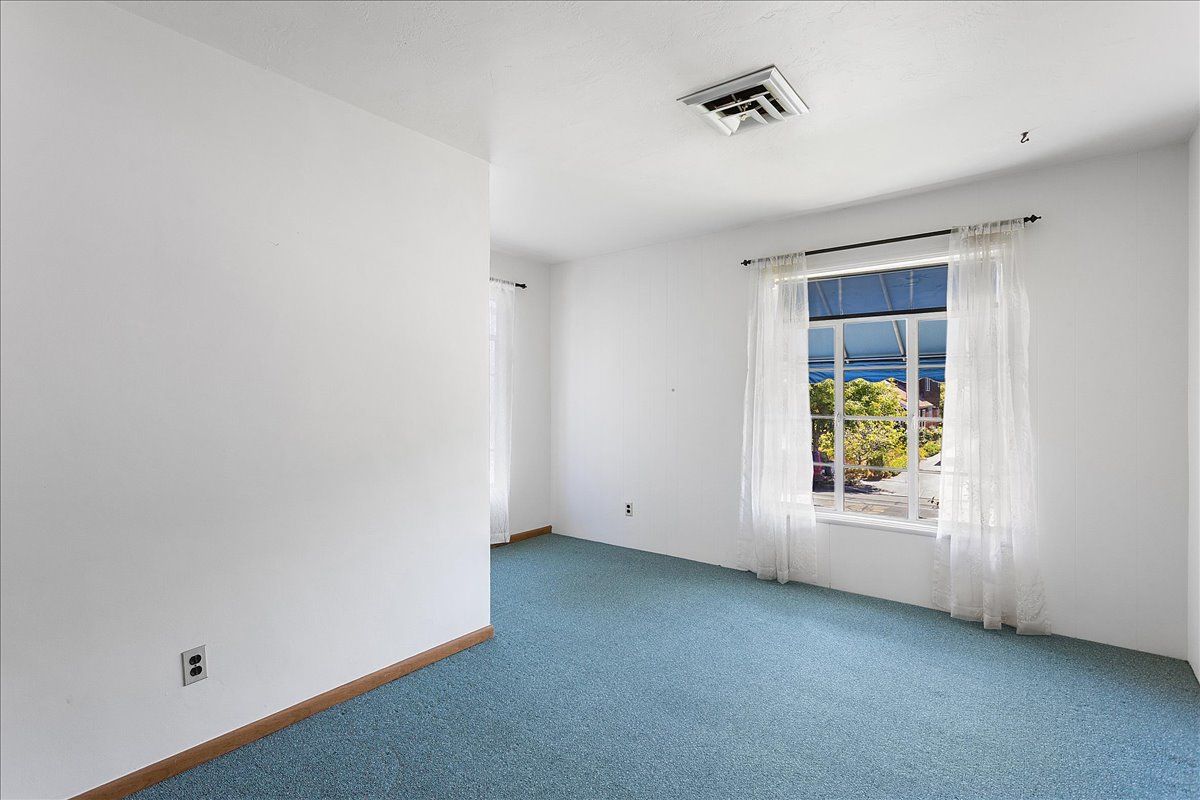 2151 Santa Clara Ave