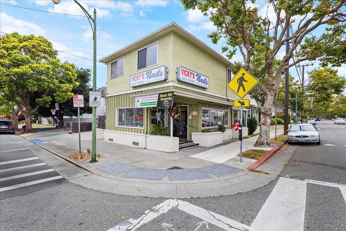 901 Central Ave #B