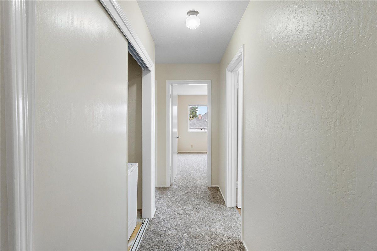 901 Central Ave #B