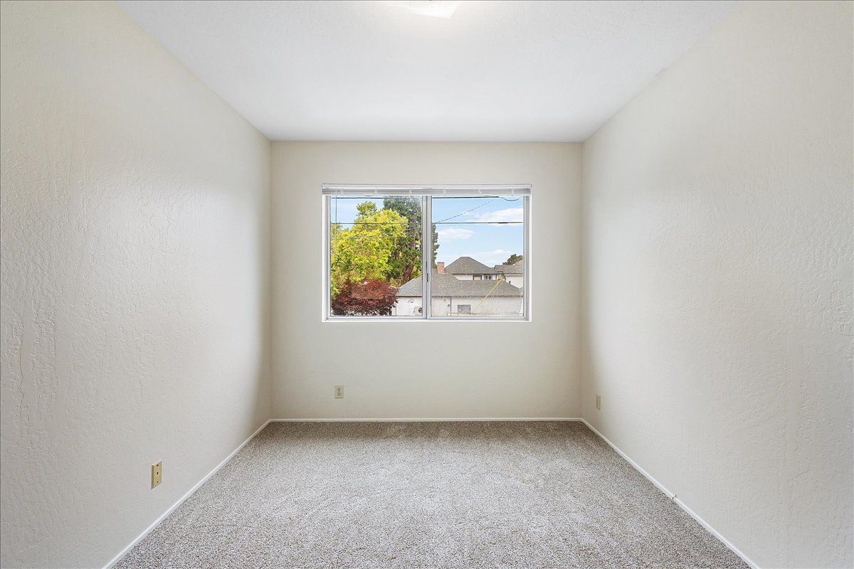 901 Central Ave #B