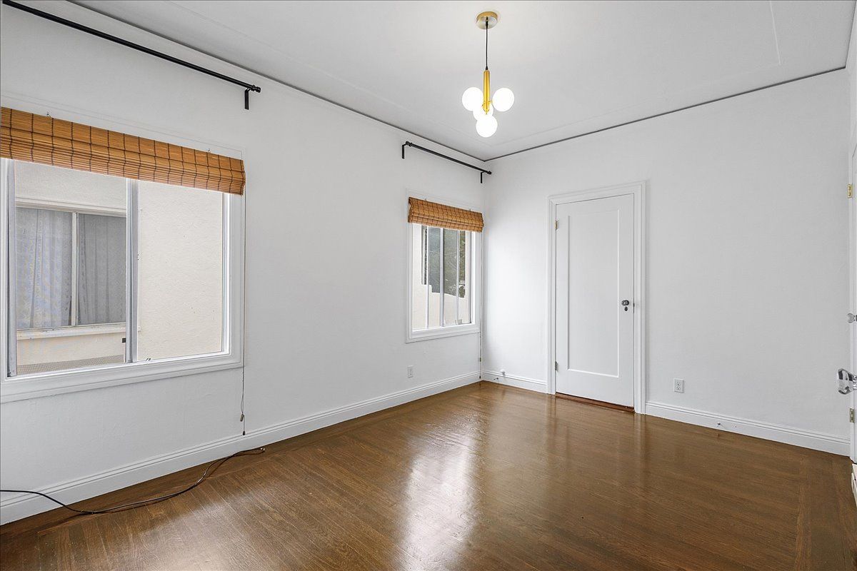 1415 Grand St #3