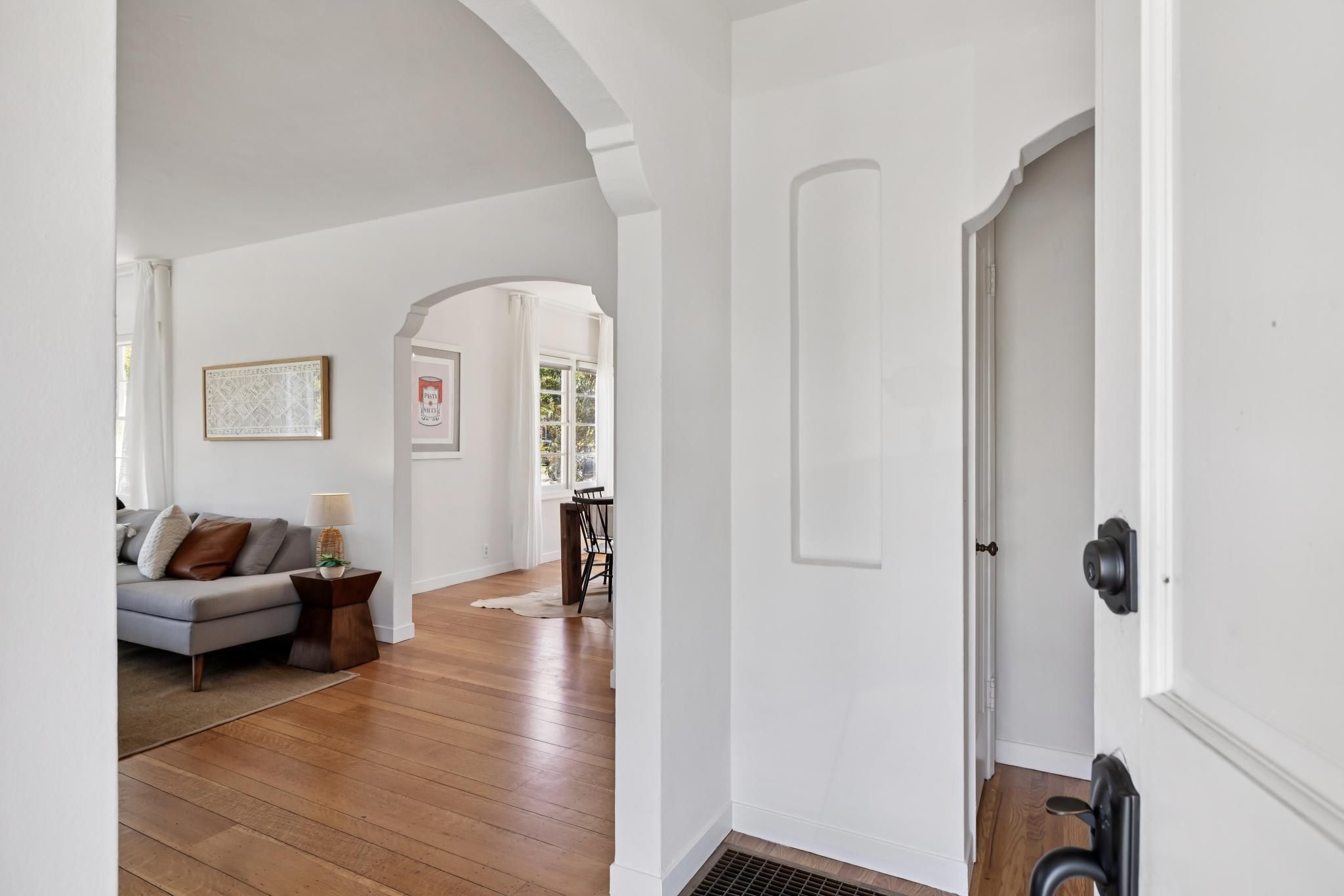 200 Santa Clara Ave