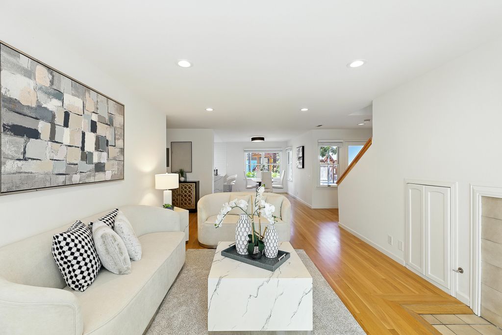 357 Centre Ct