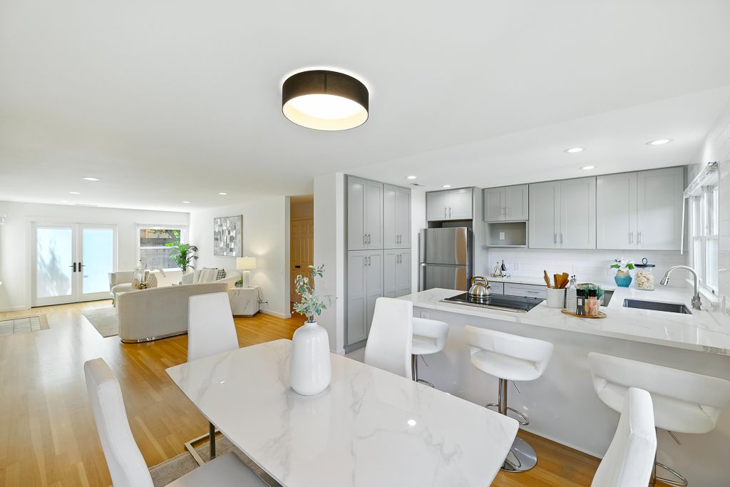 357 Centre Ct