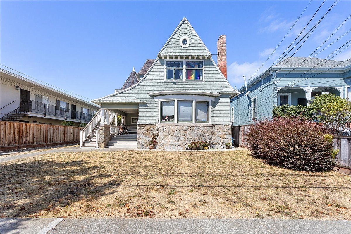 1535 St Charles St #A