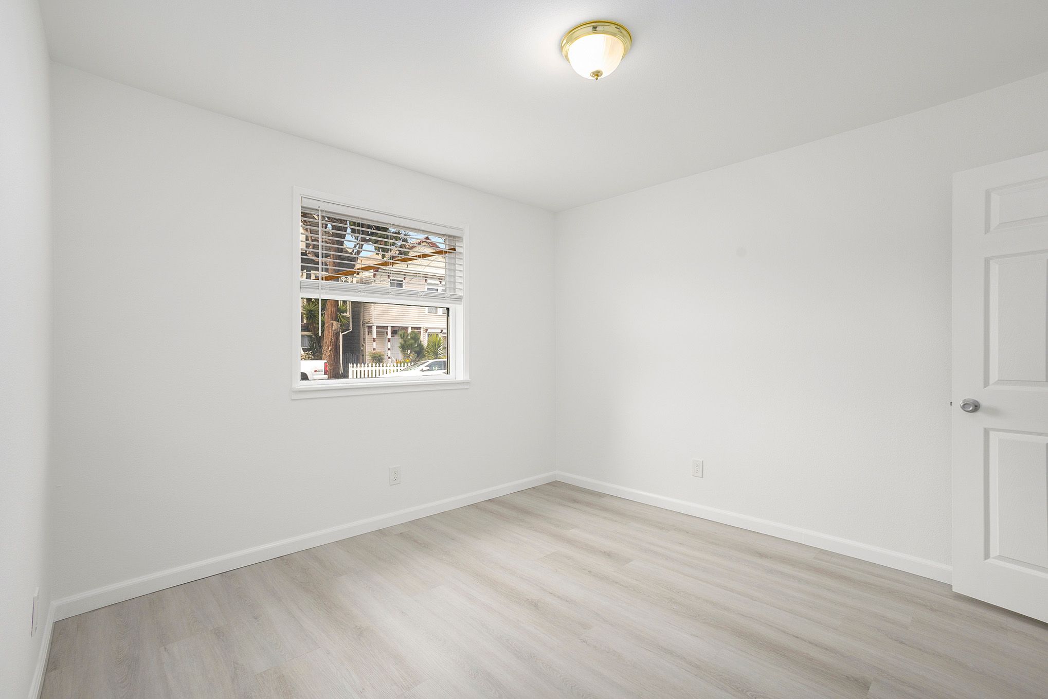 1712 Stanton St - lower unit