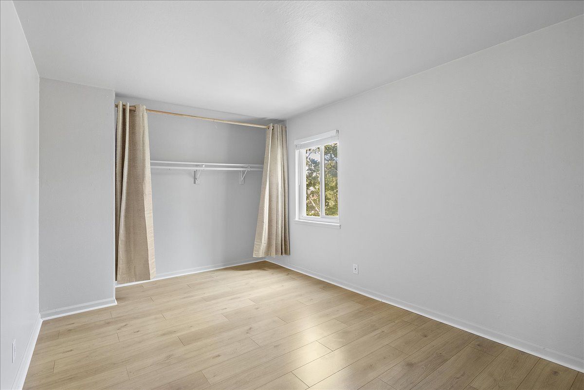 1715 Central Ave #12