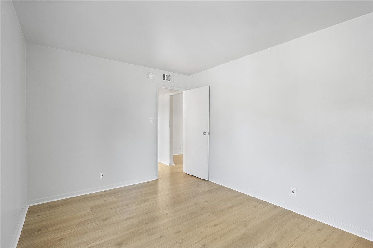 1715 Central Ave #12