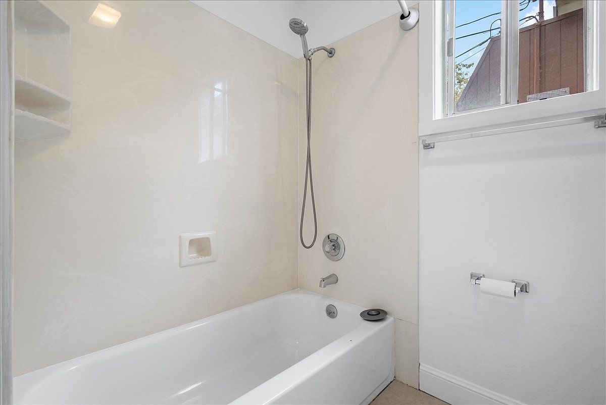 537 Central Ave #A